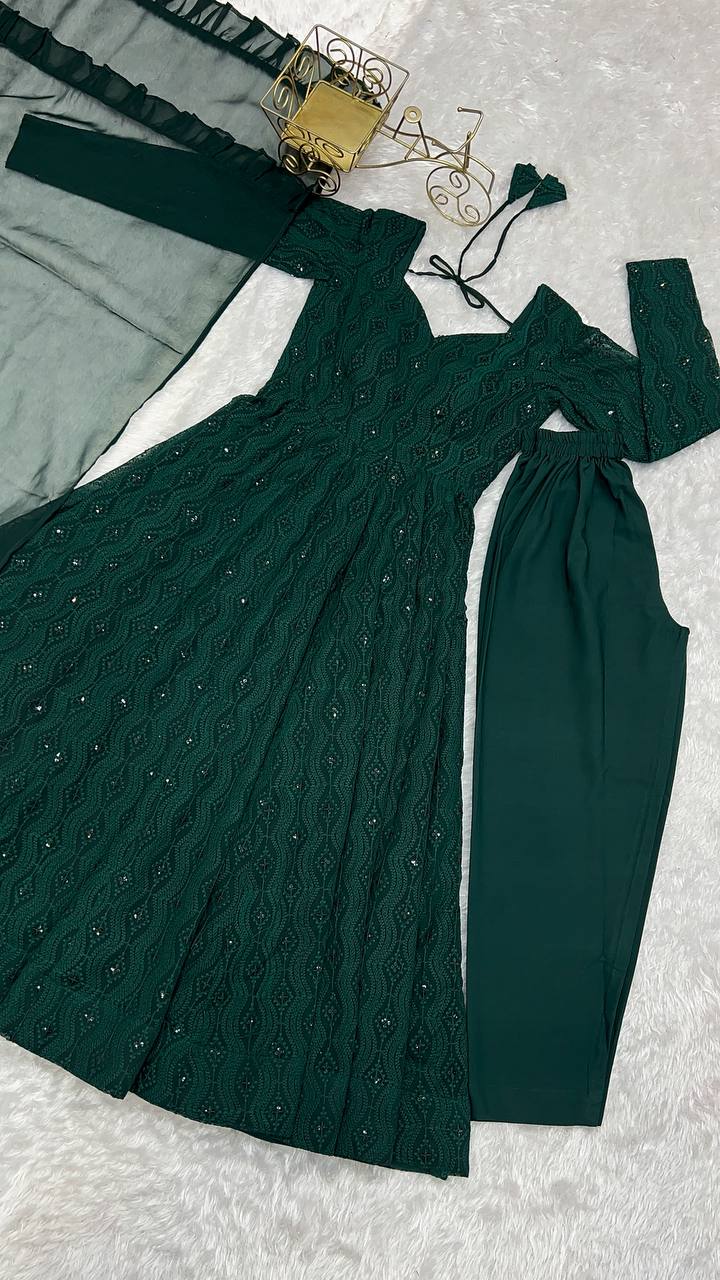 Fully Flair Kali Pattern & Canvas Patta With Dupatta Anarkali Set