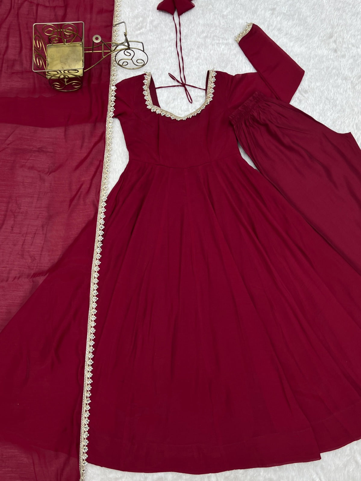 16 Kali Heavy Flare Mul Chanderi Anarkali Set With Handwork Mirror Work Lace