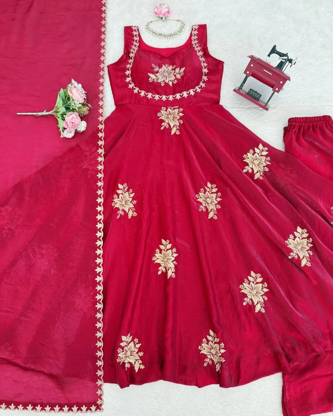 Wedding Wear Fendy Silk Thread With Sequnce Work Top Plazzo With Dupatta