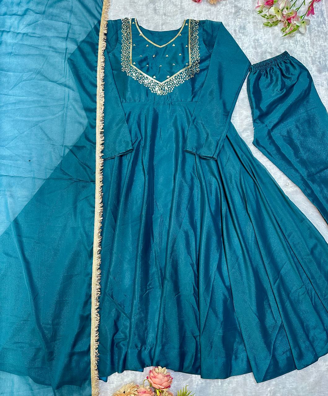 Party Wear Anarkali Suit With Four Side Lace Work Dupatta