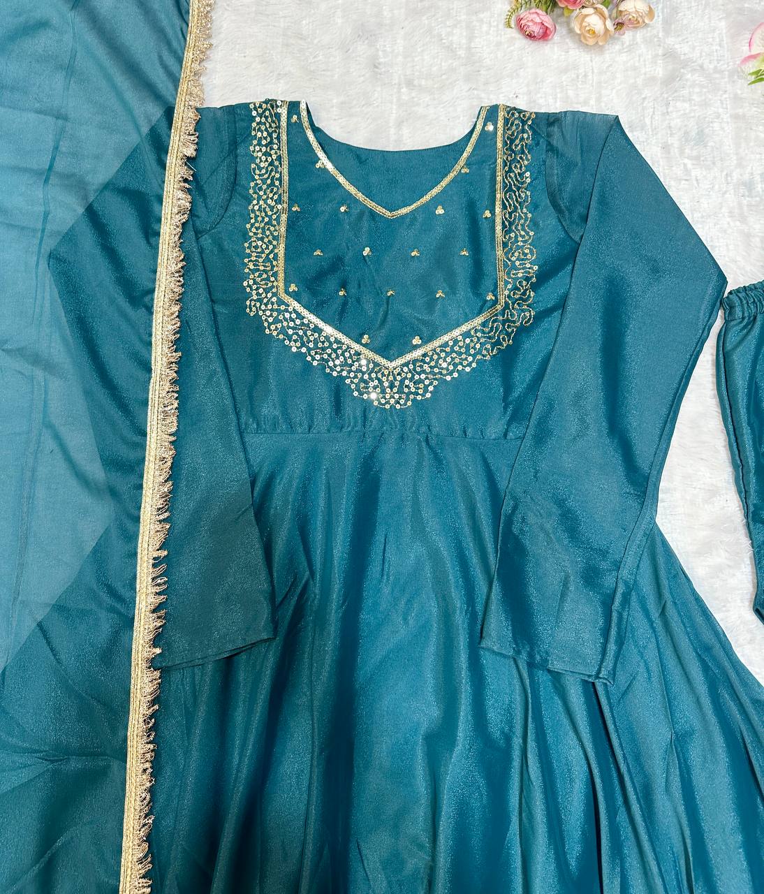 Party Wear Anarkali Suit With Four Side Lace Work Dupatta