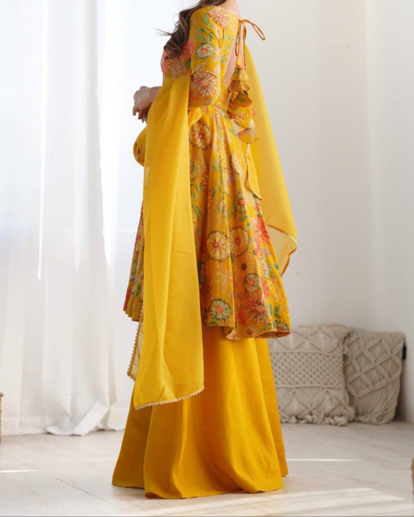 Haldi Special Kediya Kurti With Heavy Flair Palazzo & Dupatta