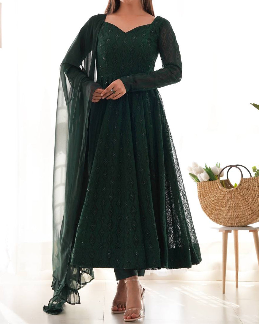 Fully Flair Kali Pattern & Canvas Patta With Dupatta Anarkali Set