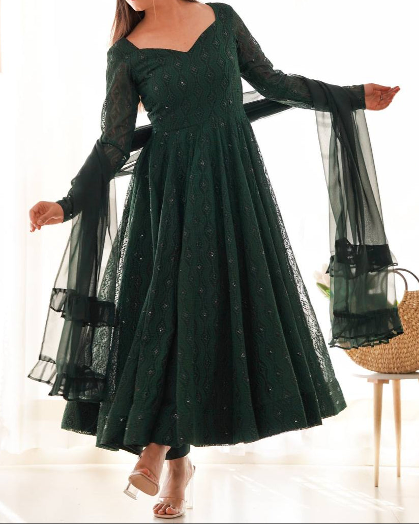 Fully Flair Kali Pattern & Canvas Patta With Dupatta Anarkali Set