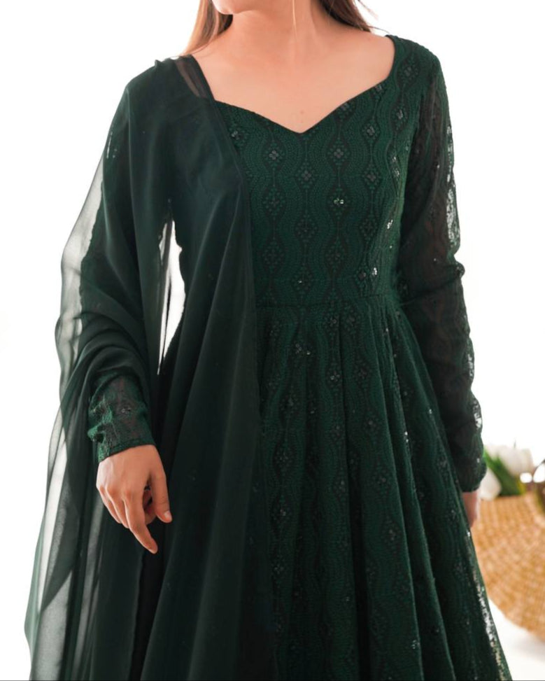 Fully Flair Kali Pattern & Canvas Patta With Dupatta Anarkali Set