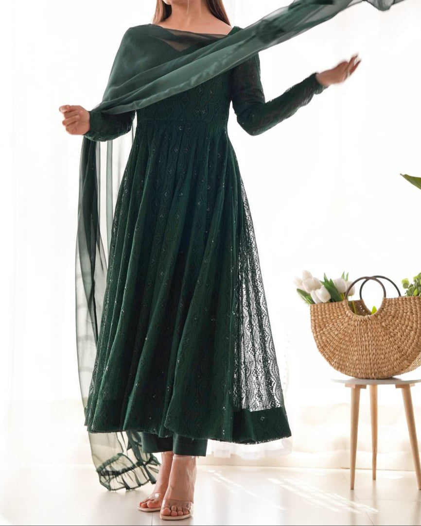 Fully Flair Kali Pattern & Canvas Patta With Dupatta Anarkali Set