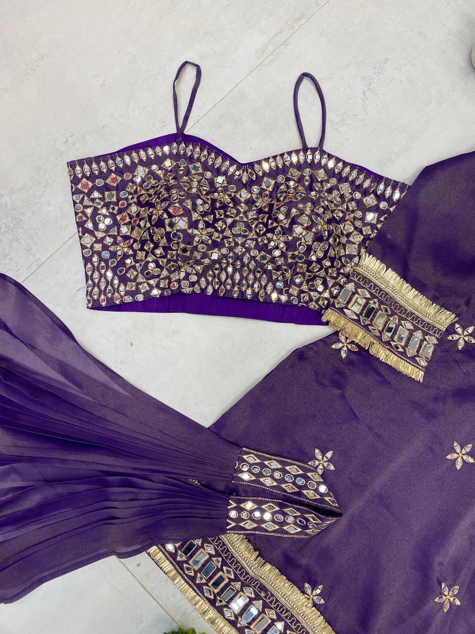 Indo Western 4 Pic Palazzo Set With Real Mirror & Embroidery Work