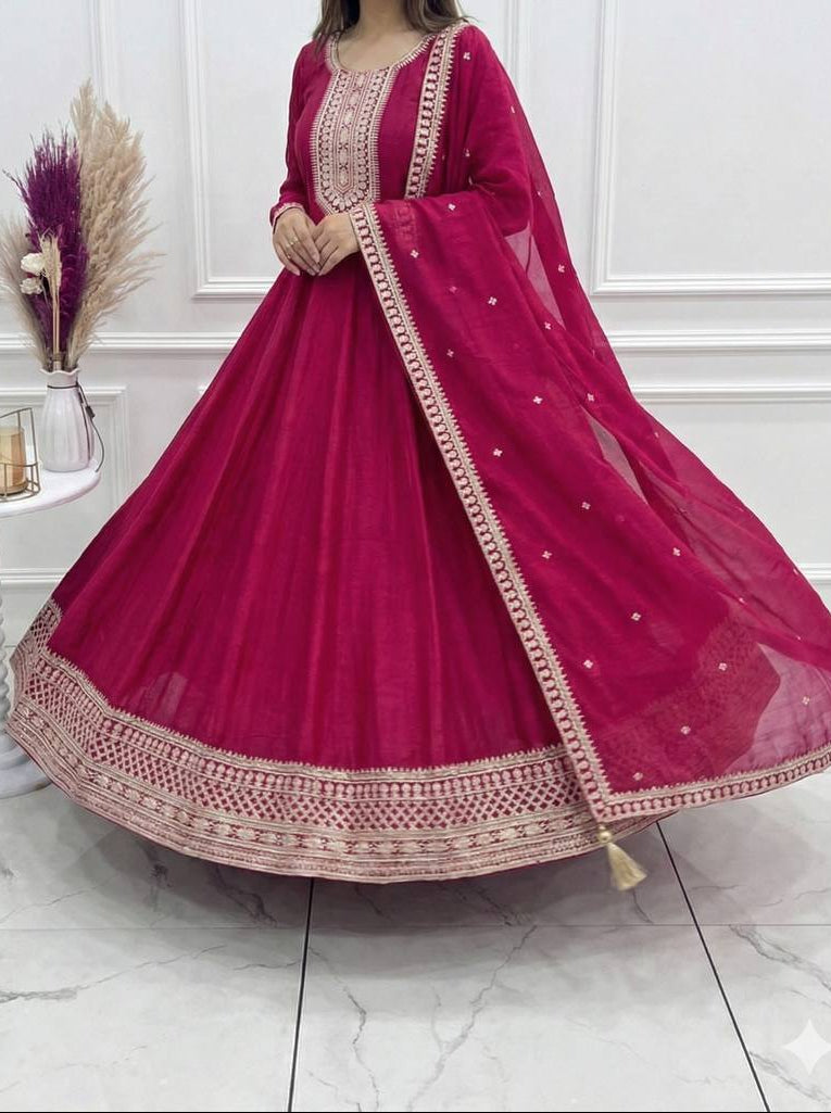 Premium Quality Vichitra Silk Anarkali Suit Set With Dupatta