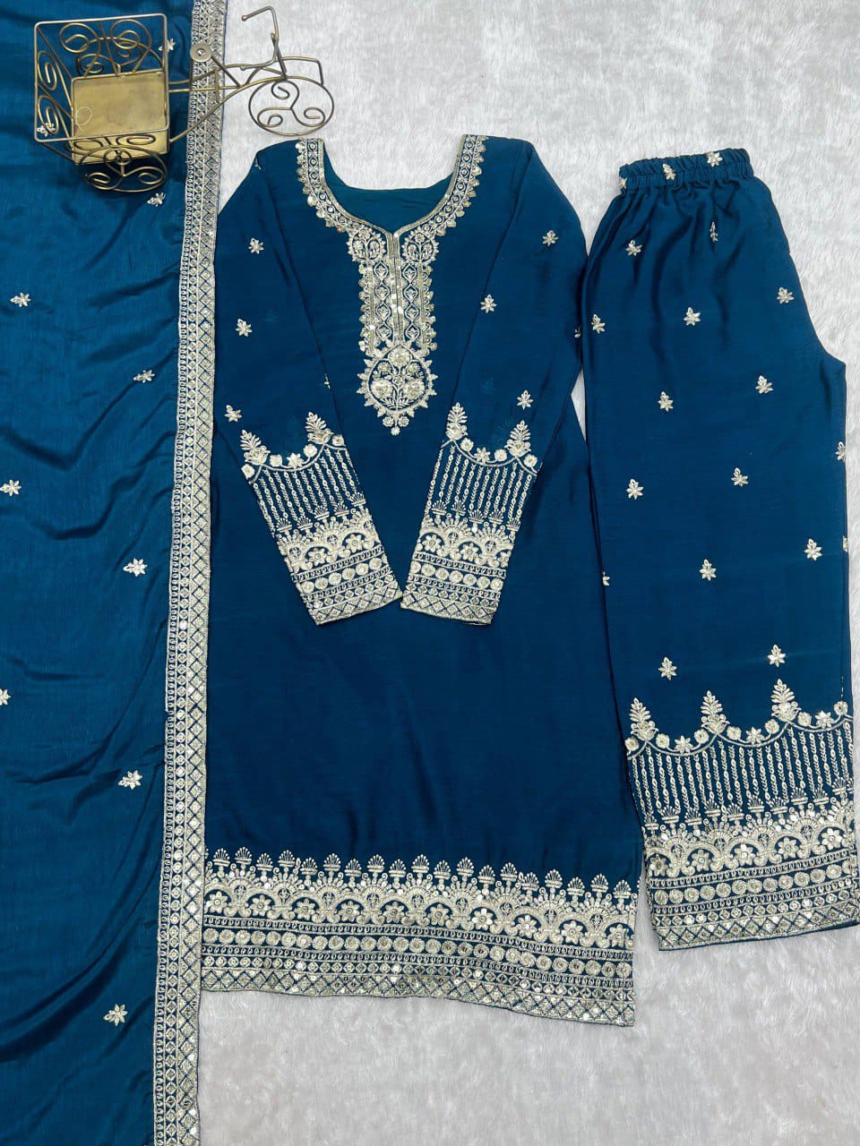 Wedding Special Pure Chinon Silk Designer Suit