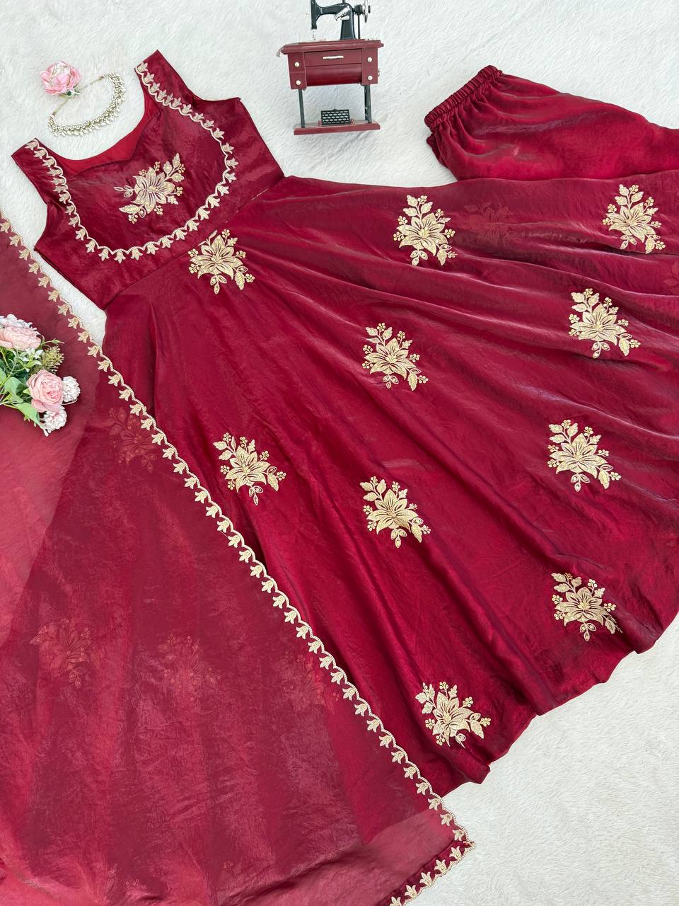 Wedding Wear Fendy Silk Thread With Sequnce Work Top Plazzo With Dupatta