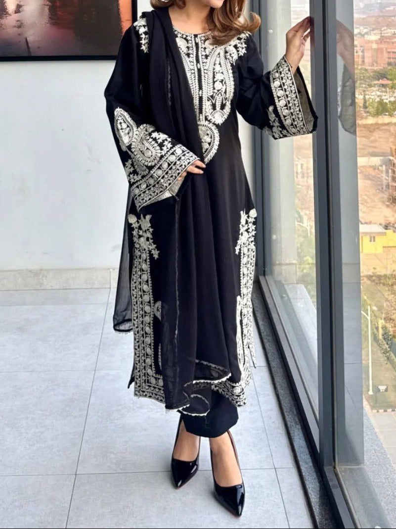 Fancy Pakistani Suit With Embroidery Work