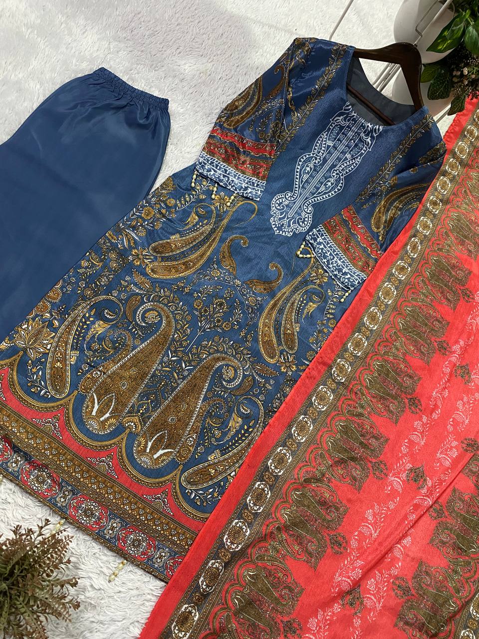 Printed Chinon Silver Diamond Work Top, Palazzo & Dupatta
