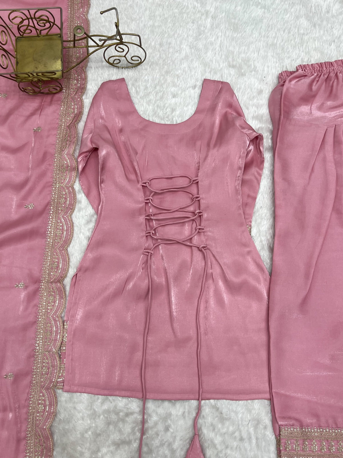 Elegant Farshi Salwar Suit With Beautiful Look & Embroidery Sequins Work
