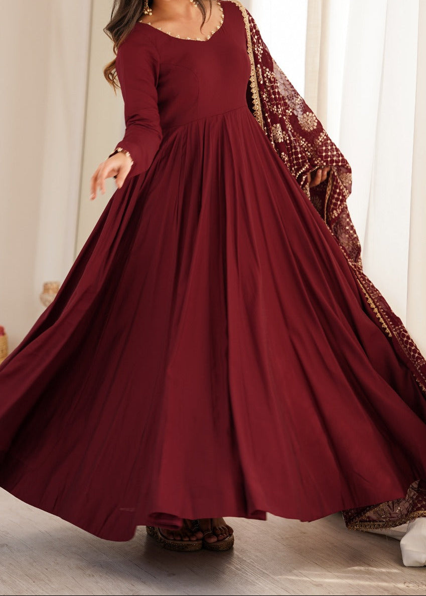 Roman Silk Chanderi Lace Work Anarkali Suit with jari work dupatta