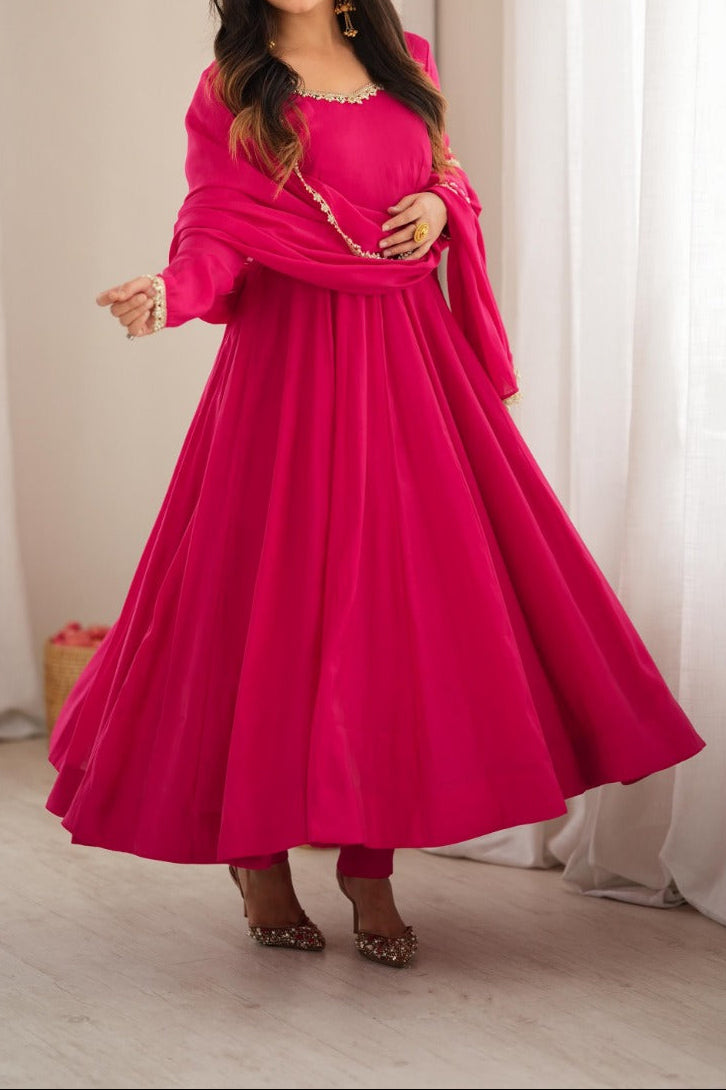 16 Kali Heavy Flare Mul Chanderi Anarkali Set With Handwork Mirror Work Lace