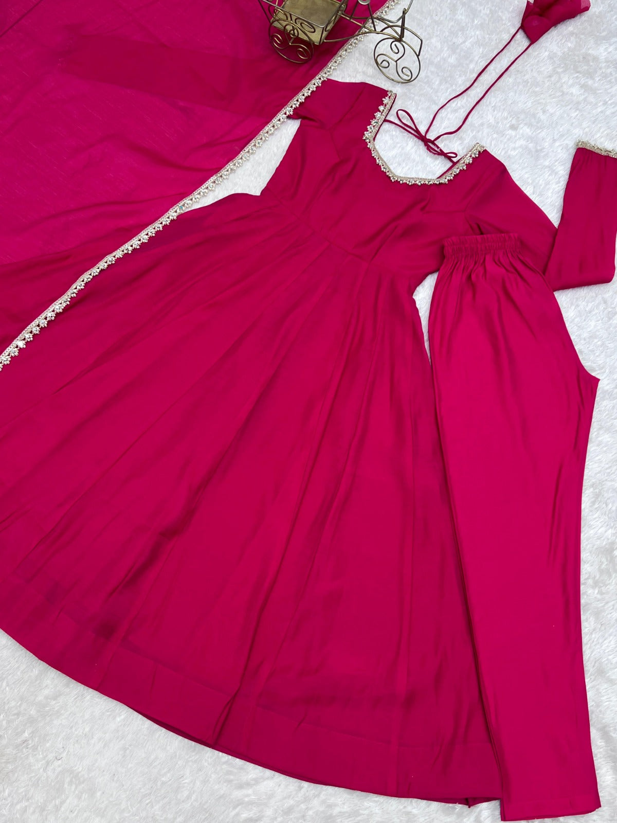 16 Kali Heavy Flare Mul Chanderi Anarkali Set With Handwork Mirror Work Lace