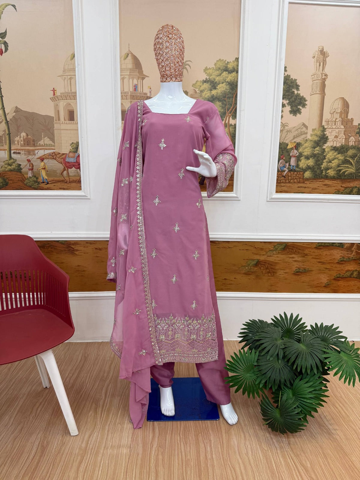 Prettiest Corset Back Kurta Set With Embroidery Work
