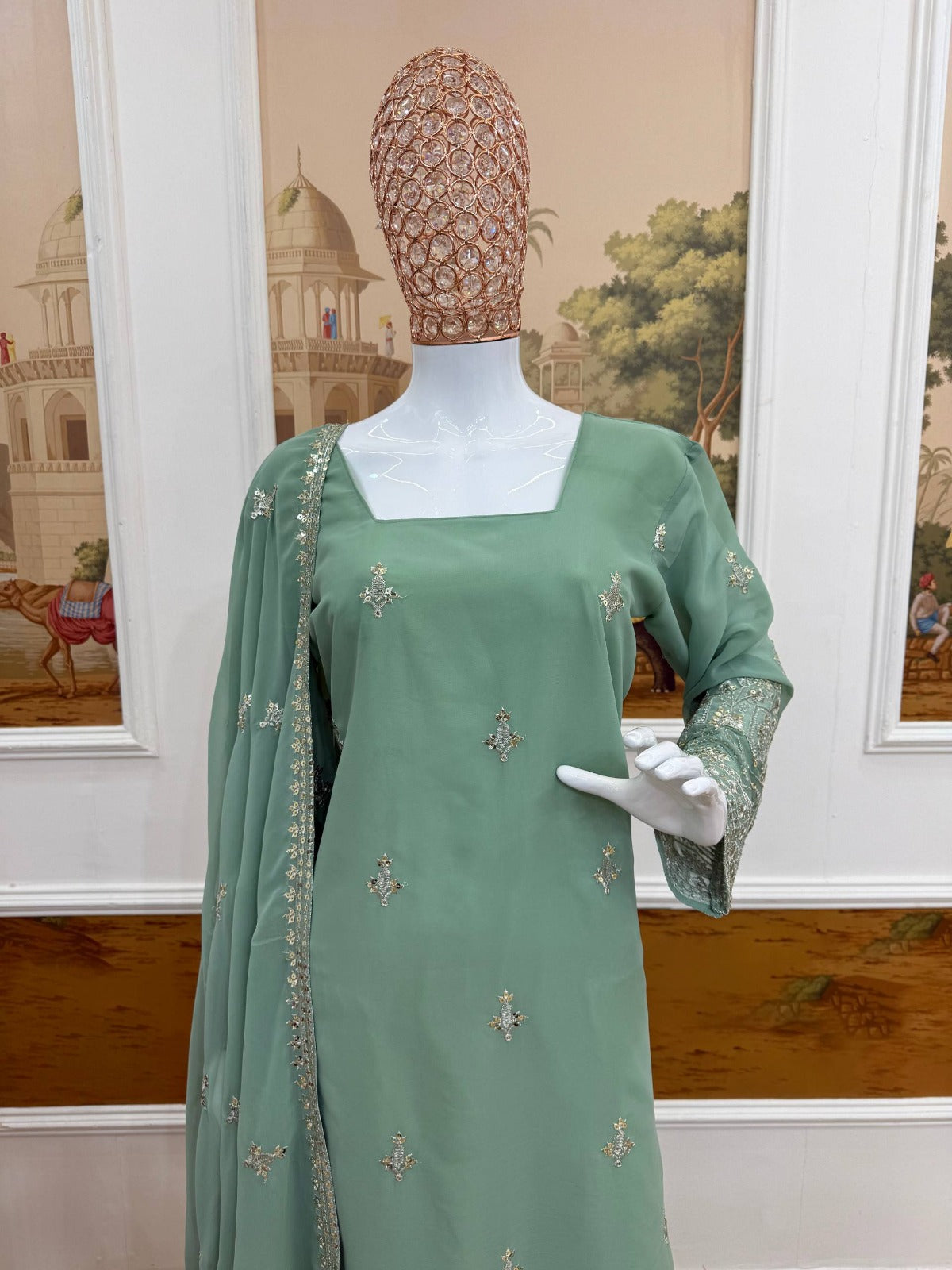 Prettiest Corset Back Kurta Set With Embroidery Work