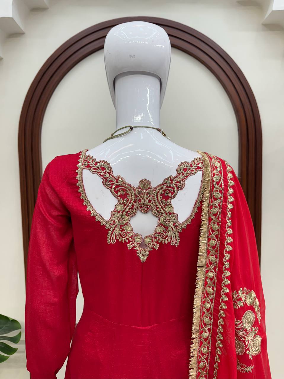Red Premium Vichitra Silk Wedding Special Anarkali Suit Set