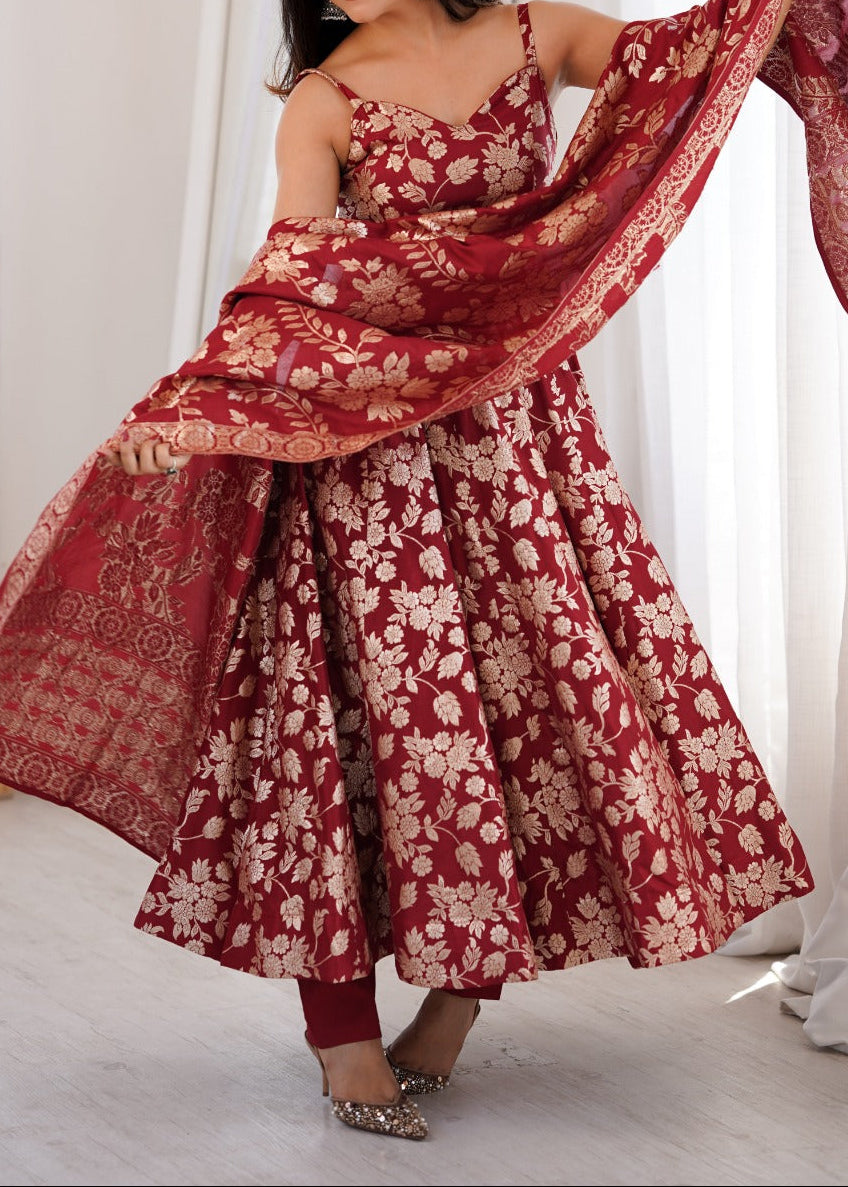 Designer classic banarasi jackquard dola silk fabric Anarkali suit set