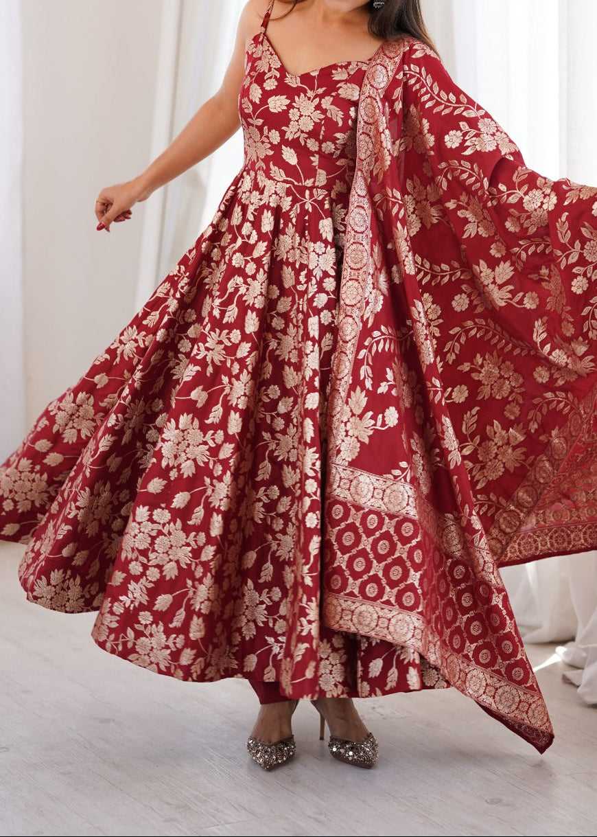 Designer classic banarasi jackquard dola silk fabric Anarkali suit set