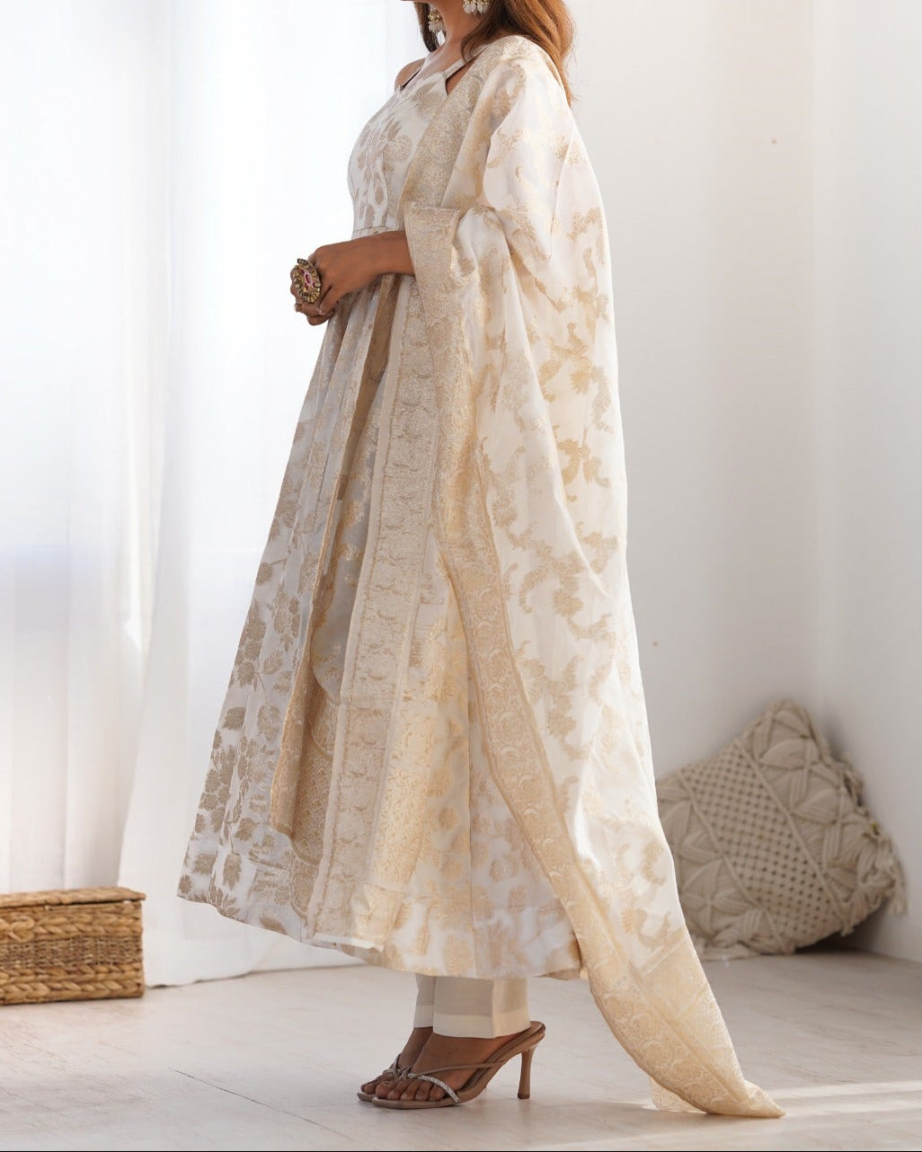 Designer classic banarasi jackquard dola silk fabric Anarkali suit set