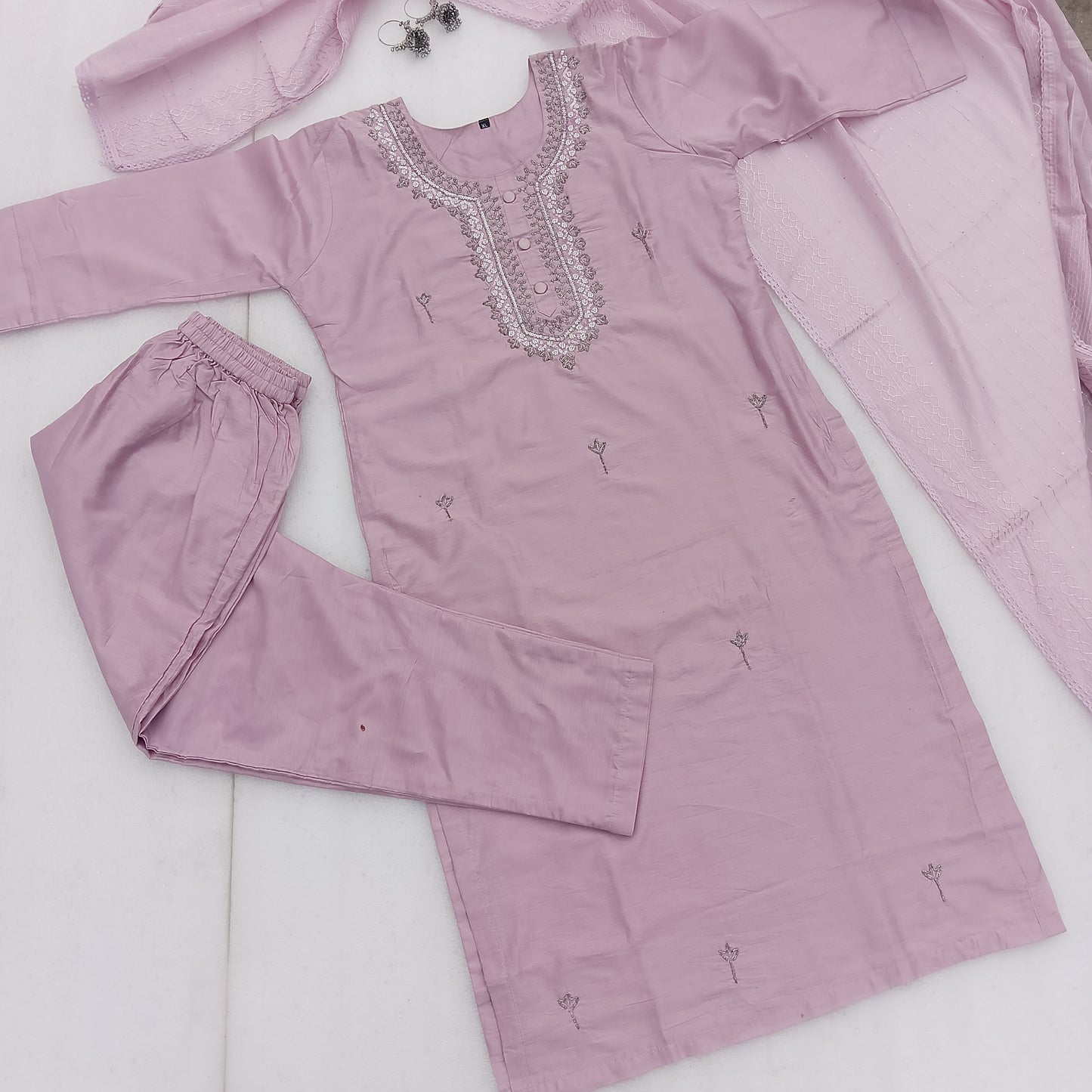 Handwork Dusty Rose Embroidered Kurta Set with Dupatta