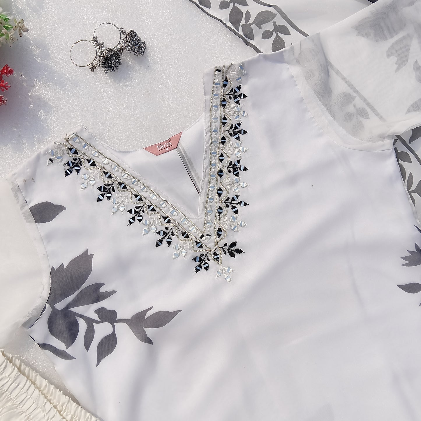 Elegant White & Black Floral Organza Three-Piece Outfit with Mirror Work Neckline