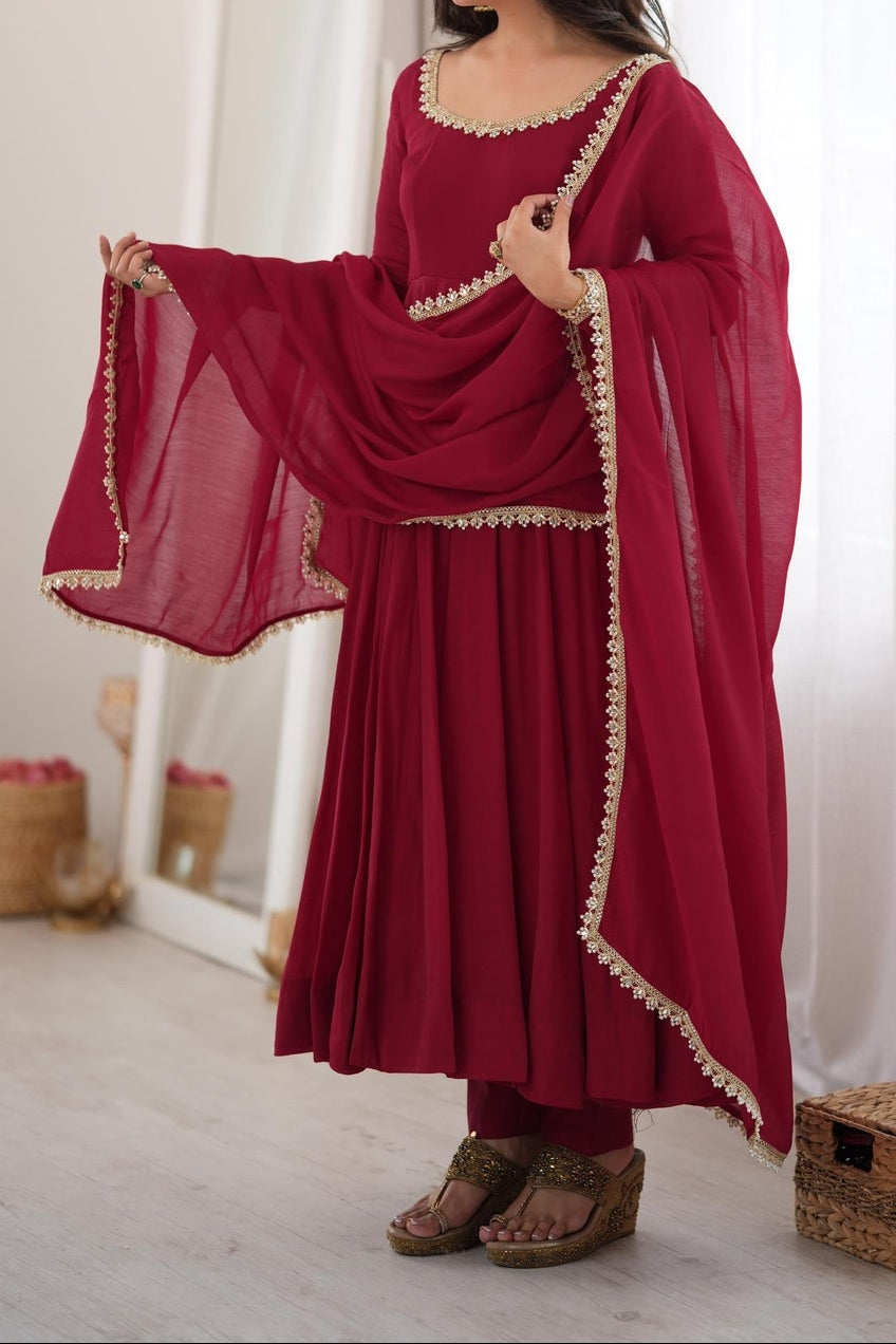 16 Kali Heavy Flare Mul Chanderi Anarkali Set With Handwork Mirror Work Lace