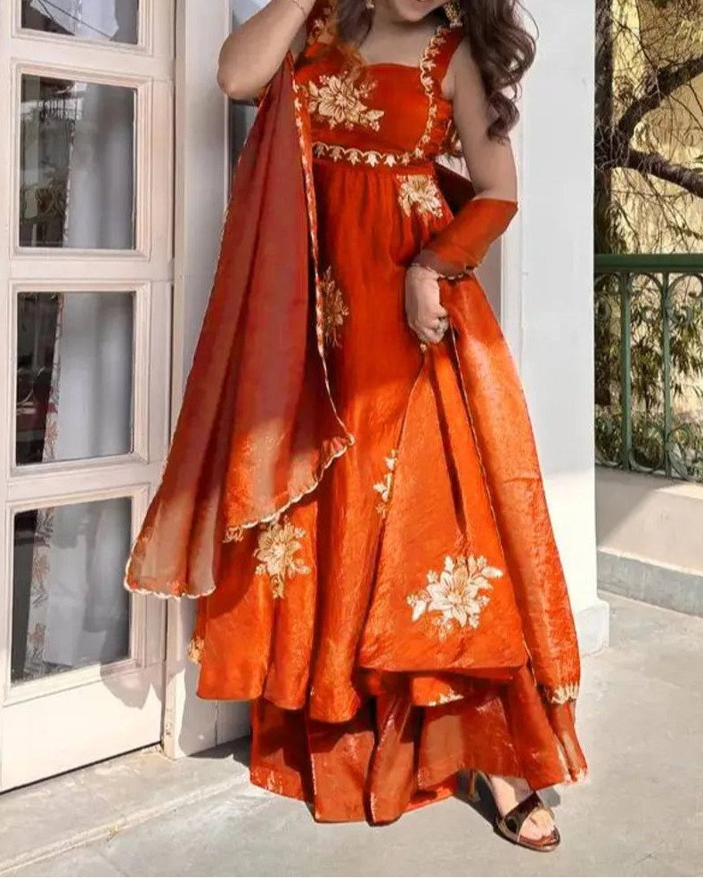 Wedding Wear Fendy Silk Thread With Sequnce Work Top Plazzo With Dupatta