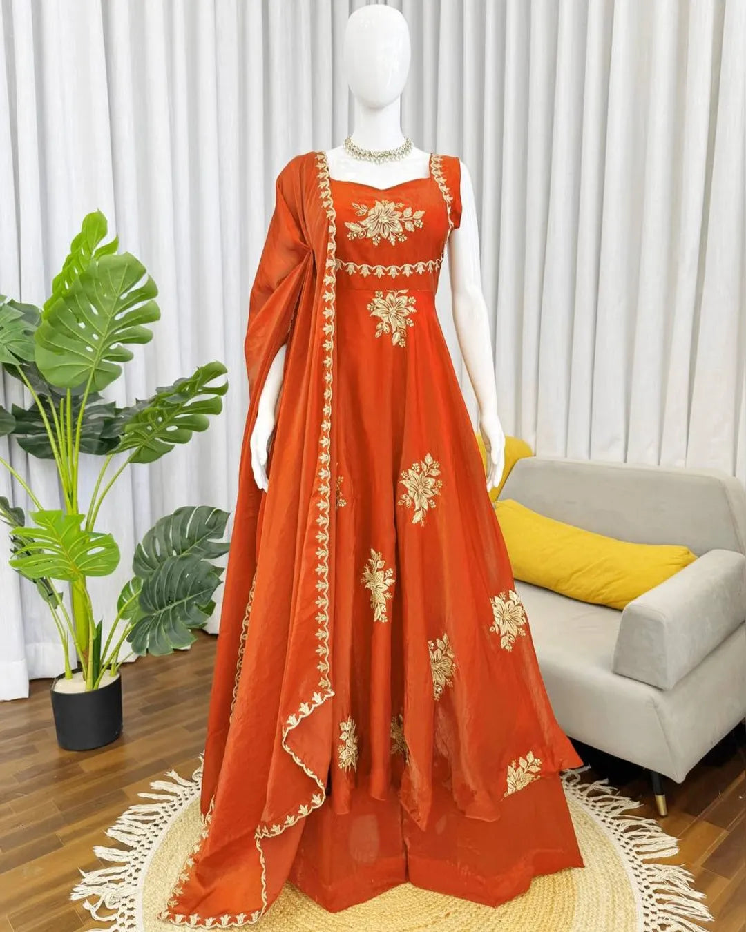 Wedding Wear Fendy Silk Thread With Sequnce Work Top Plazzo With Dupatta
