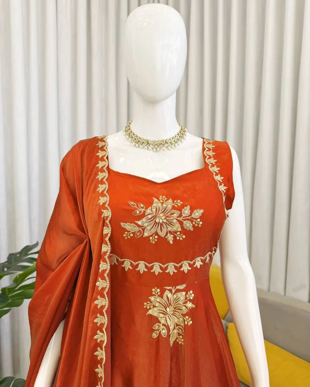 Wedding Wear Fendy Silk Thread With Sequnce Work Top Plazzo With Dupatta