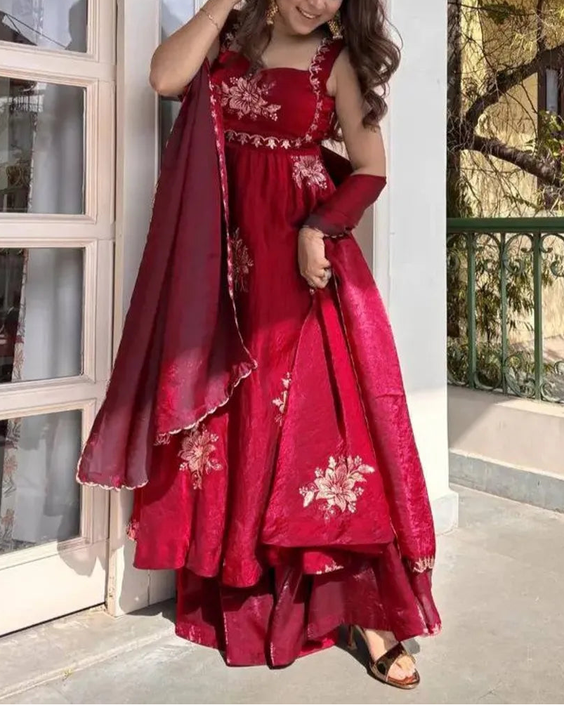 Wedding Wear Fendy Silk Thread With Sequnce Work Top Plazzo With Dupatta