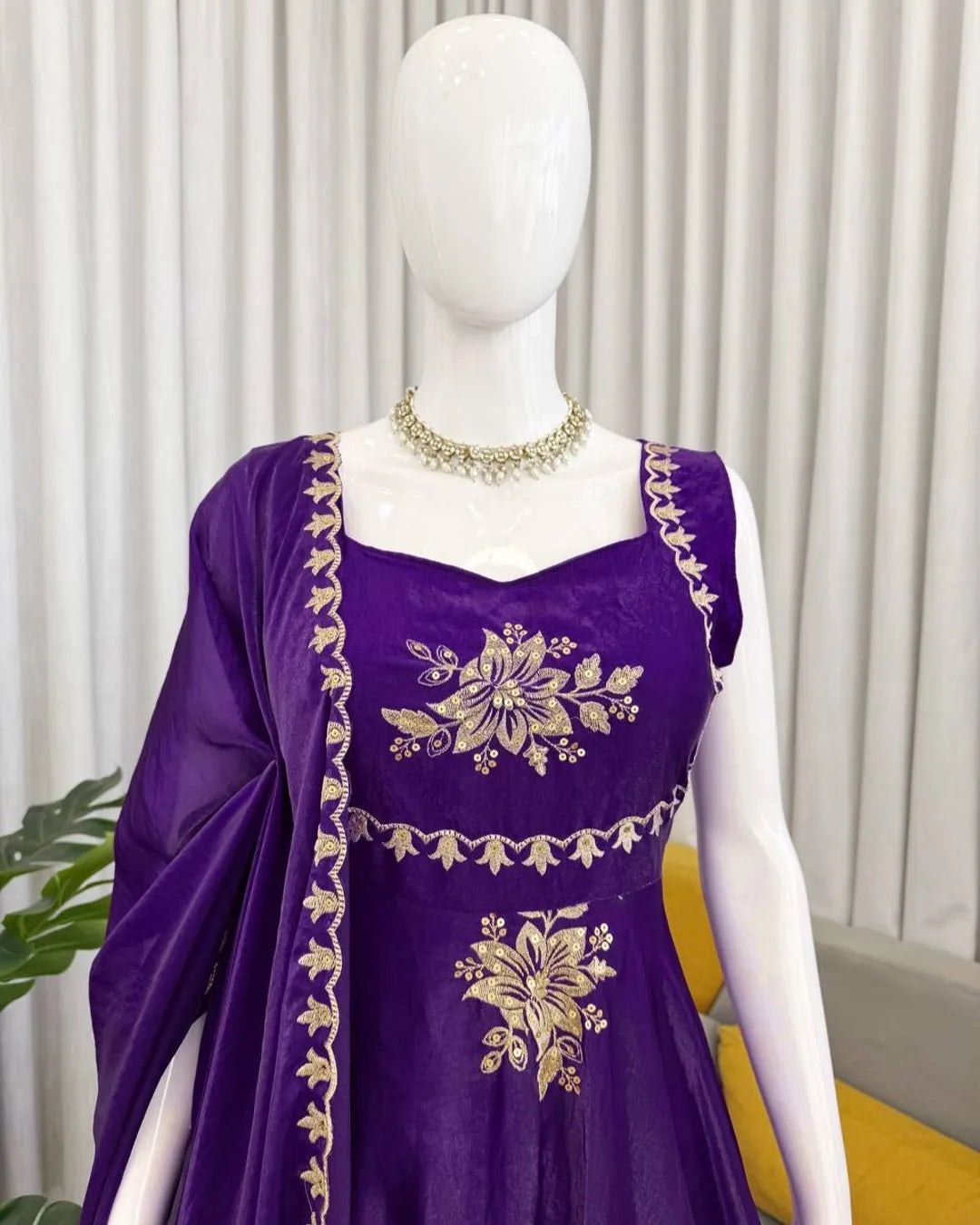 Wedding Wear Fendy Silk Thread With Sequnce Work Top Plazzo With Dupatta