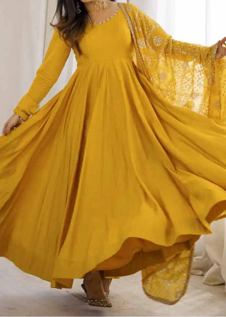 Roman Silk Chanderi Lace Work Anarkali Suit with jari work dupatta